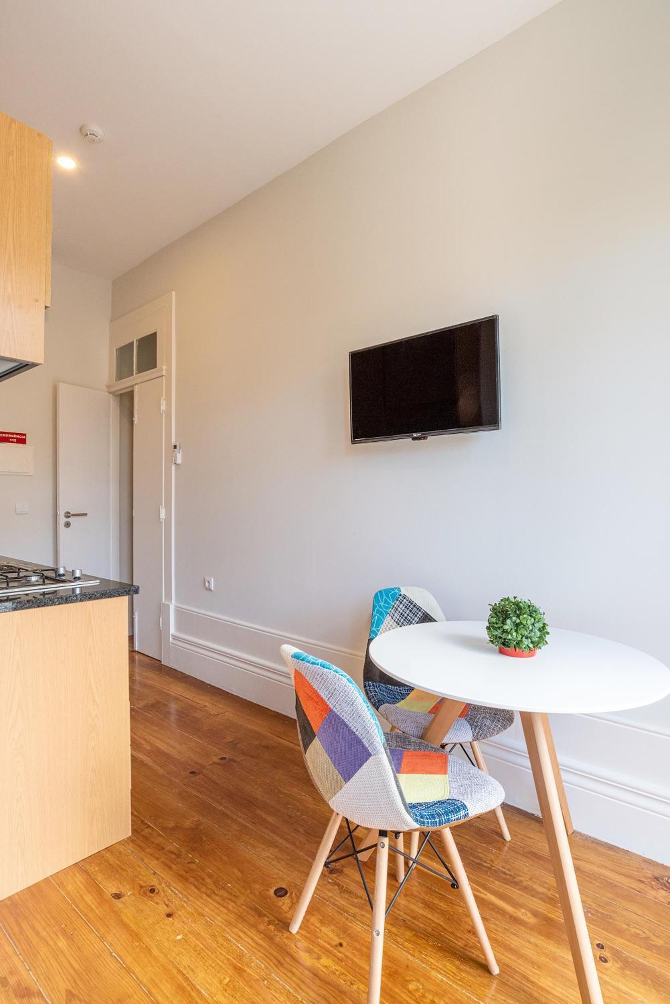 Zd Moreira Flats B By Portoproperties4you * Porto